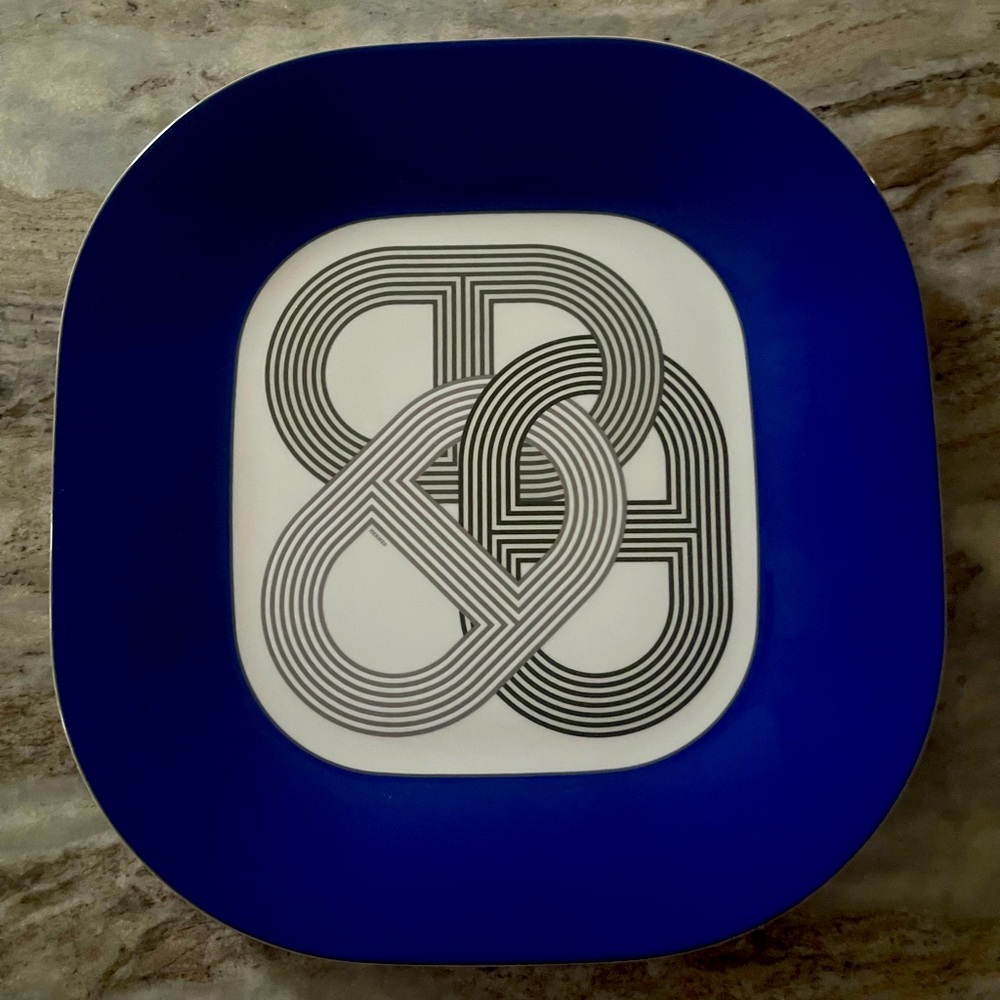 Hermes brand new Dinner Plate